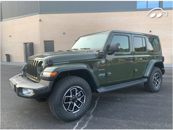 Jeep Wrangler Sahara 2