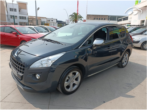 Peugeot 3008 Style 1.6 HDI 3