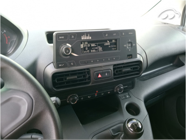 Peugeot Partner 1.5 BLUEHDI 100 FURGON 10