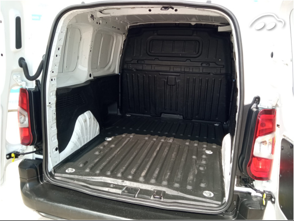 Peugeot Partner 1.5 BLUEHDI 100 FURGON 6