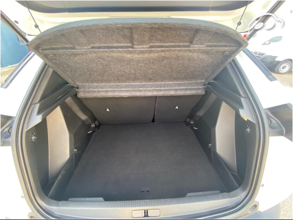 Peugeot 2008 1.2 ACTIVE 100 CV 11
