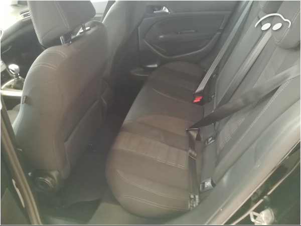 Peugeot 308 1.6 allure 7