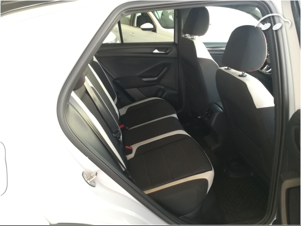 Volkswagen T-roc SPORT 7