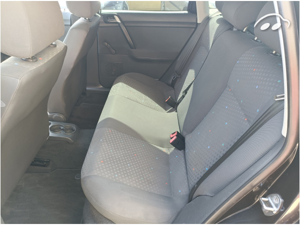 Volkswagen Polo 1.4 8