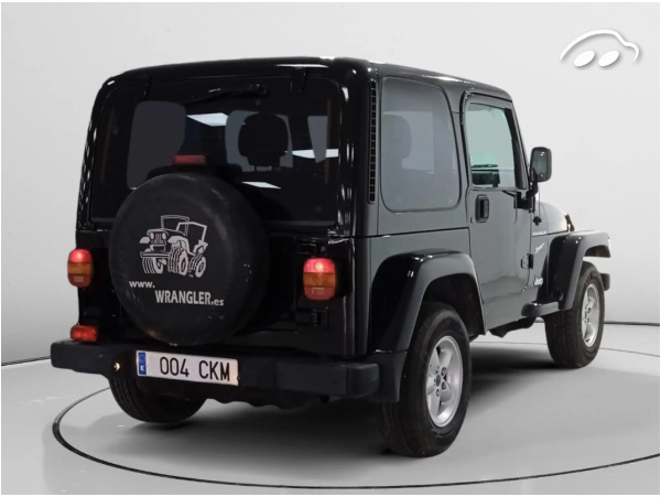 Jeep Wrangler 2.5 ST 2