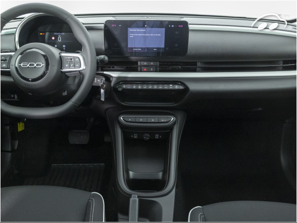 Fiat 600 MHEV 1.2 100CV DDCT 12