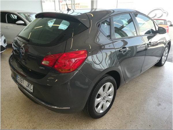 Opel Astra 1.6 5