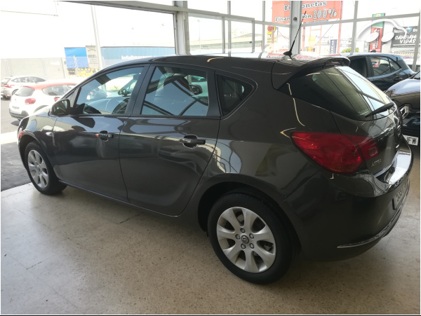 Opel Astra 1.6 2