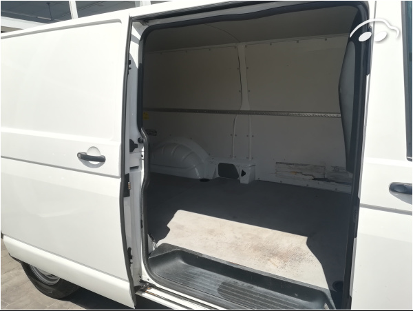Volkswagen Transporter Furgon T5 LARGO 6