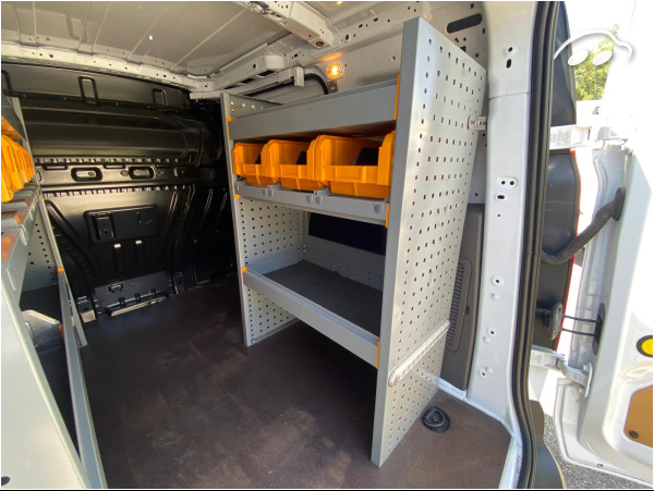 Ford Transit Connect FURGON 3 PLAZAS + ESTANTERIAS 7