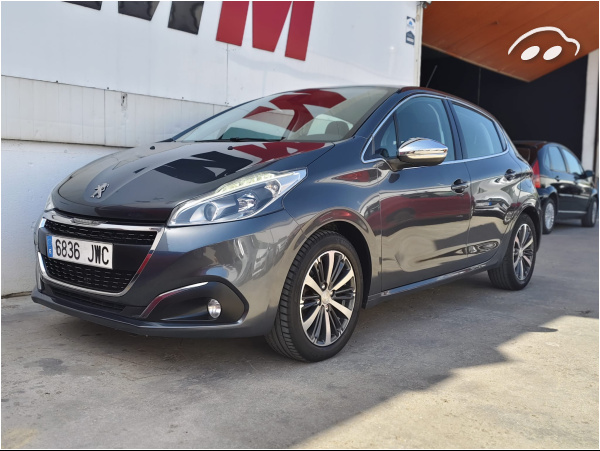 Peugeot 208 1.2 1