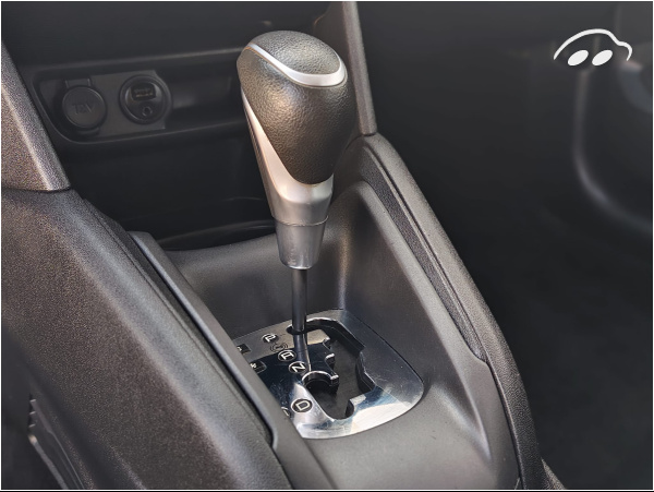 Peugeot 208 1.2 11