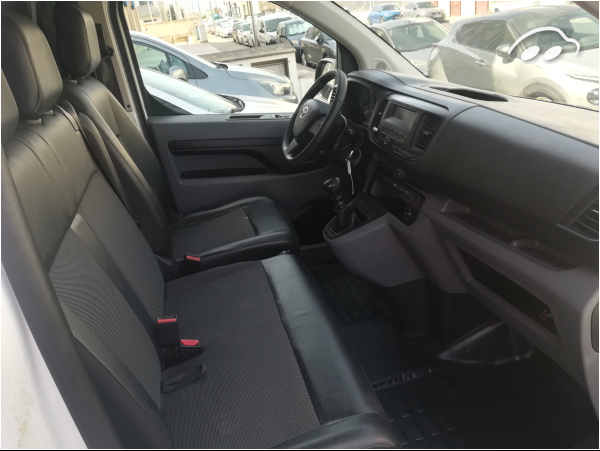 Toyota PROACE 1.5 5
