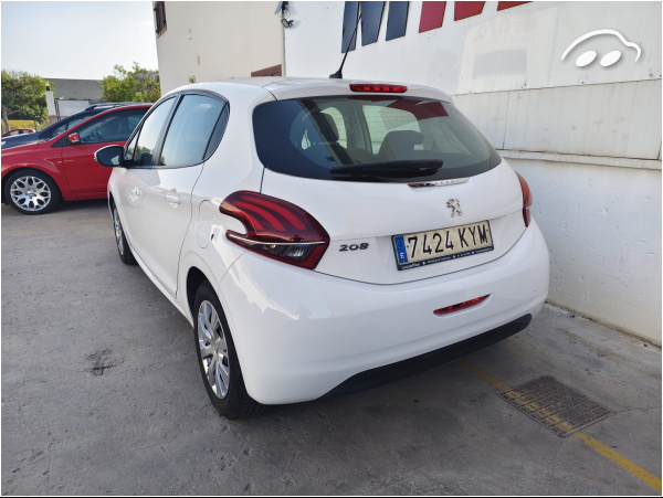 Peugeot 208 1.5 6