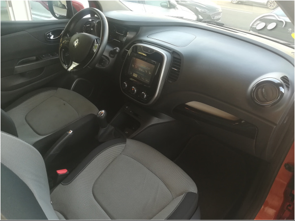 Renault Captur 1.5 5