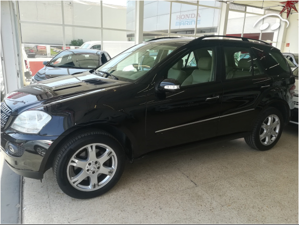Mercedes-benz Clase M ML500 AUTO 3