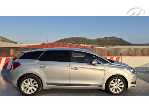 Citroen Ds5  4