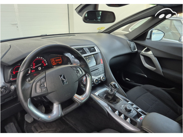 Citroen Ds5  10