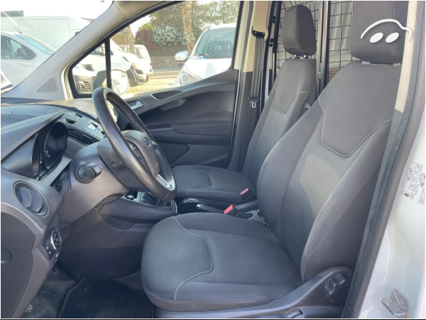 Ford Tourneo courier  6