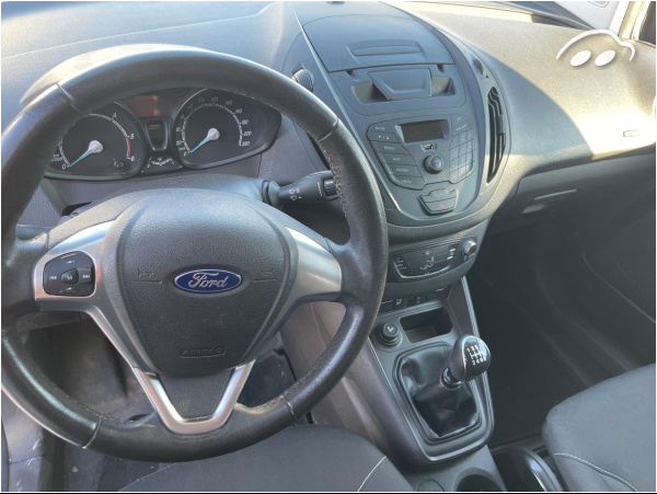 Ford Tourneo courier  5