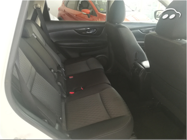 Nissan X-trail 2.0 6