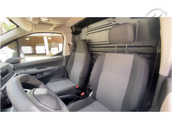 Peugeot Rifter 1.5 BHDI 100CV 4P 10