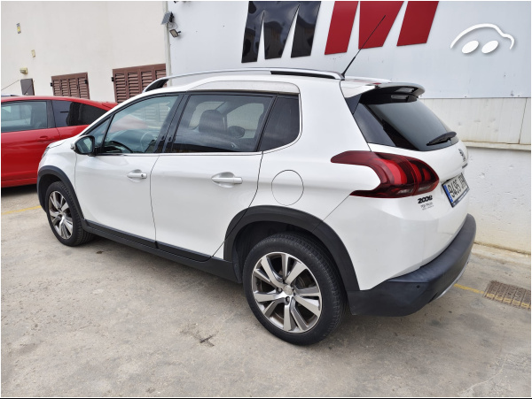 Peugeot 2008 1.6 5