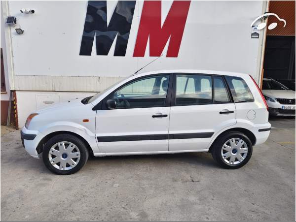 Ford Fusion 1.4 4