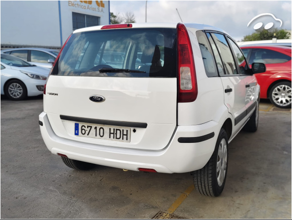 Ford Fusion 1.4 7