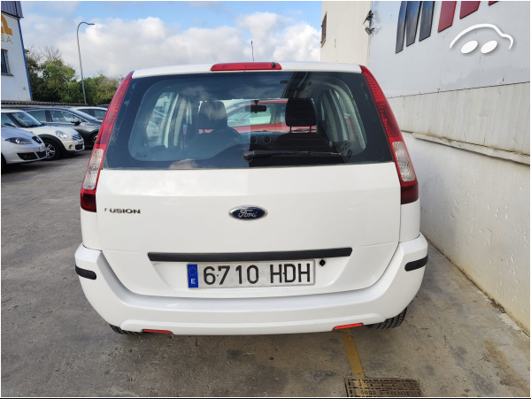 Ford Fusion 1.4 6