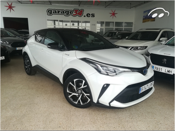 Toyota C-HR 2.0 ADVANCE 2