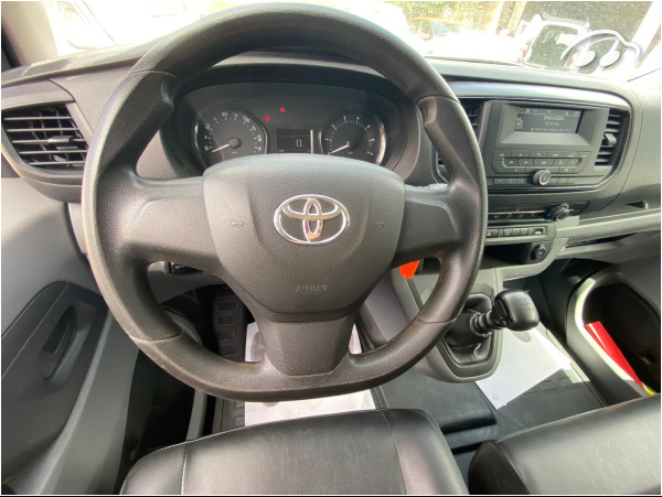 Toyota PROACE 1.5 BHDI 100 FG 4P 10