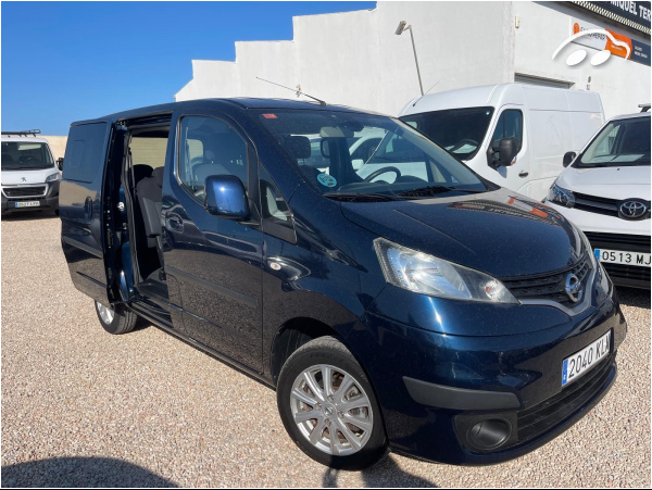 Nissan 200 NV 4