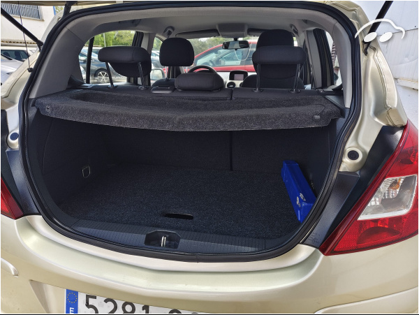 Opel Corsa 1.2 5