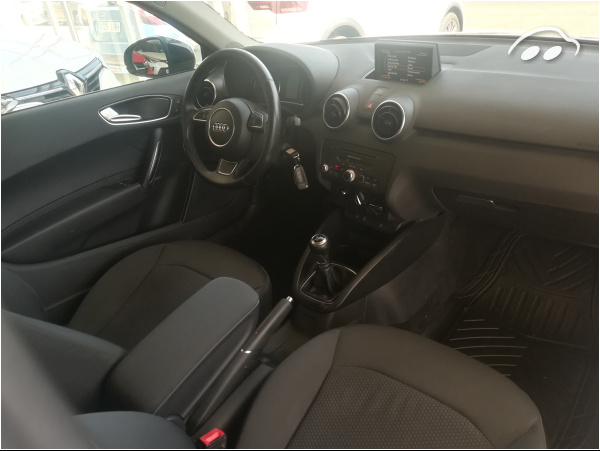 Audi A1  5