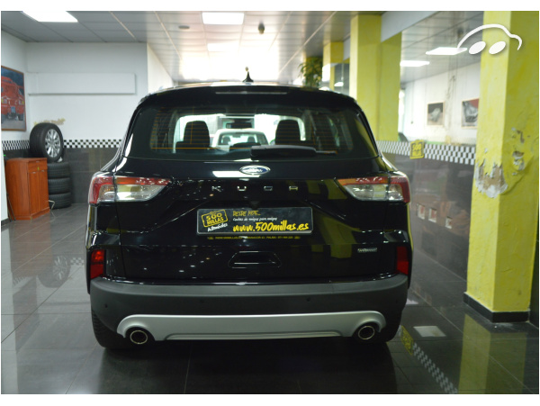 Ford Kuga 2.5 HYBRID "TITANIUM" 3
