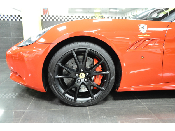 Ferrari 328 GTS CALIFORNIA 4.3 V8 6