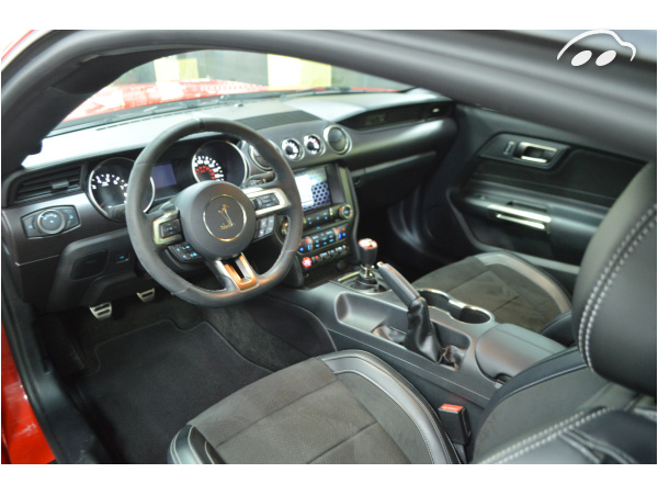 Ford Mustang SHELBY GT 350 5.2 V8 8