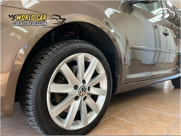 Volkswagen Touran 1.4 TSI ECOFUEL 11