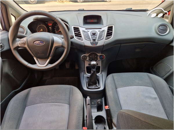 Ford Fiesta Trend 8