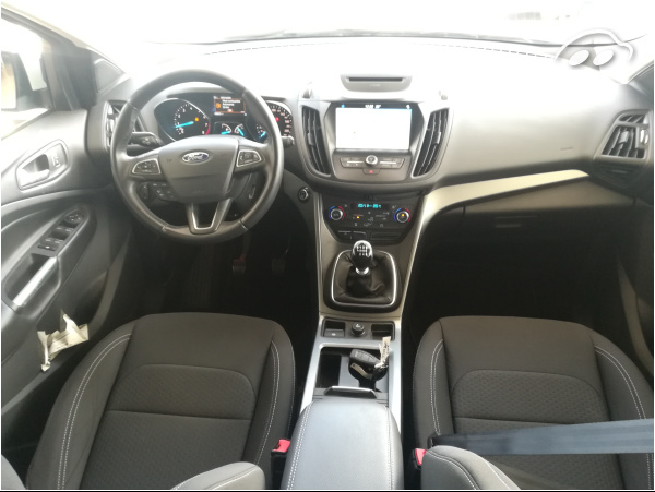 Ford Kuga 1.5 5