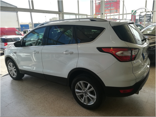 Ford Kuga 1.5 3