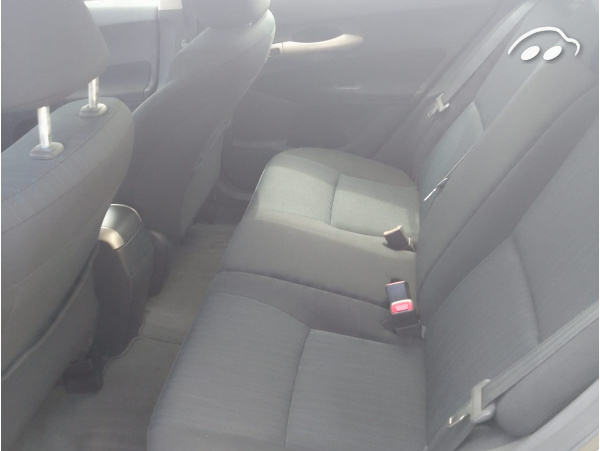 Toyota Auris 1.6 Luna 10