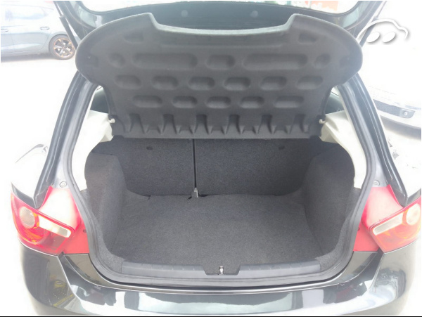 Seat Ibiza 1.6 TDI Sport  9
