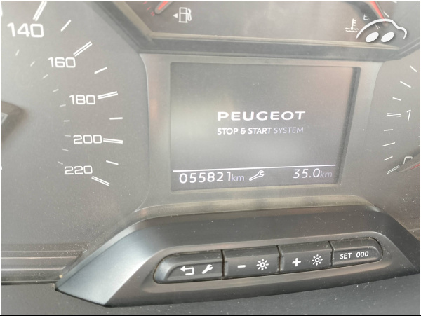Peugeot Rifter 1.5 BLUEHDI 100 2