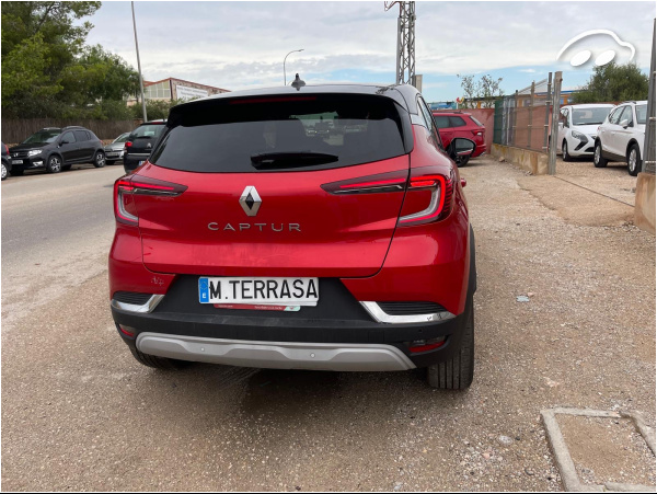 Renault Captur  9