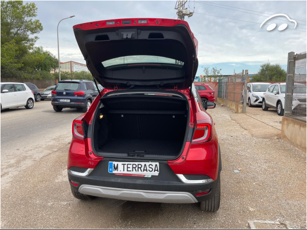 Renault Captur  8