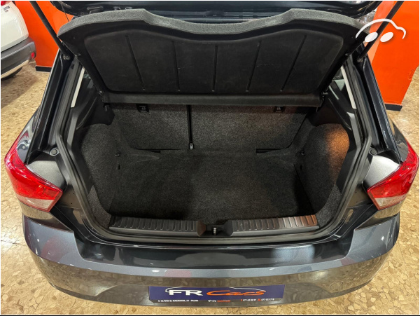 Seat Ibiza 1.0 REFERENCE  12