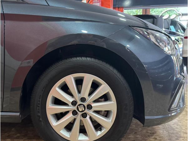 Seat Ibiza 1.0 REFERENCE  7