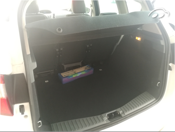 Ford C-max TREND 8